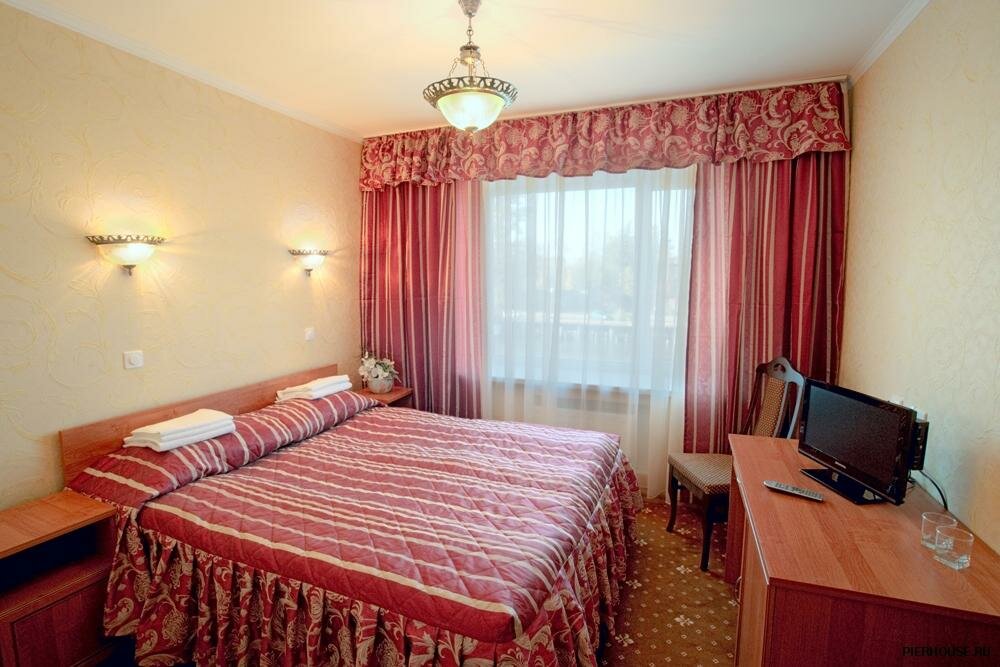 Гостиница Домик у причала Ломоносов-58