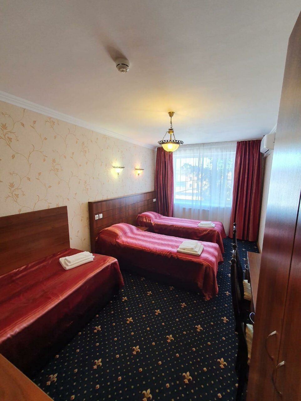 Гостиница Домик у причала Ломоносов-60