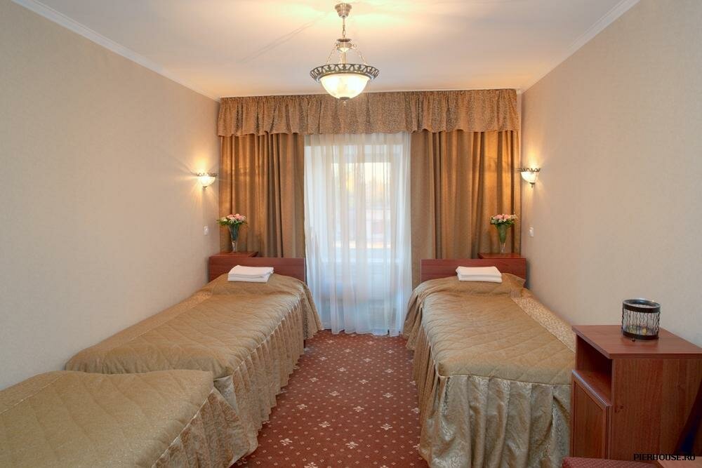 Гостиница Домик у причала Ломоносов-67