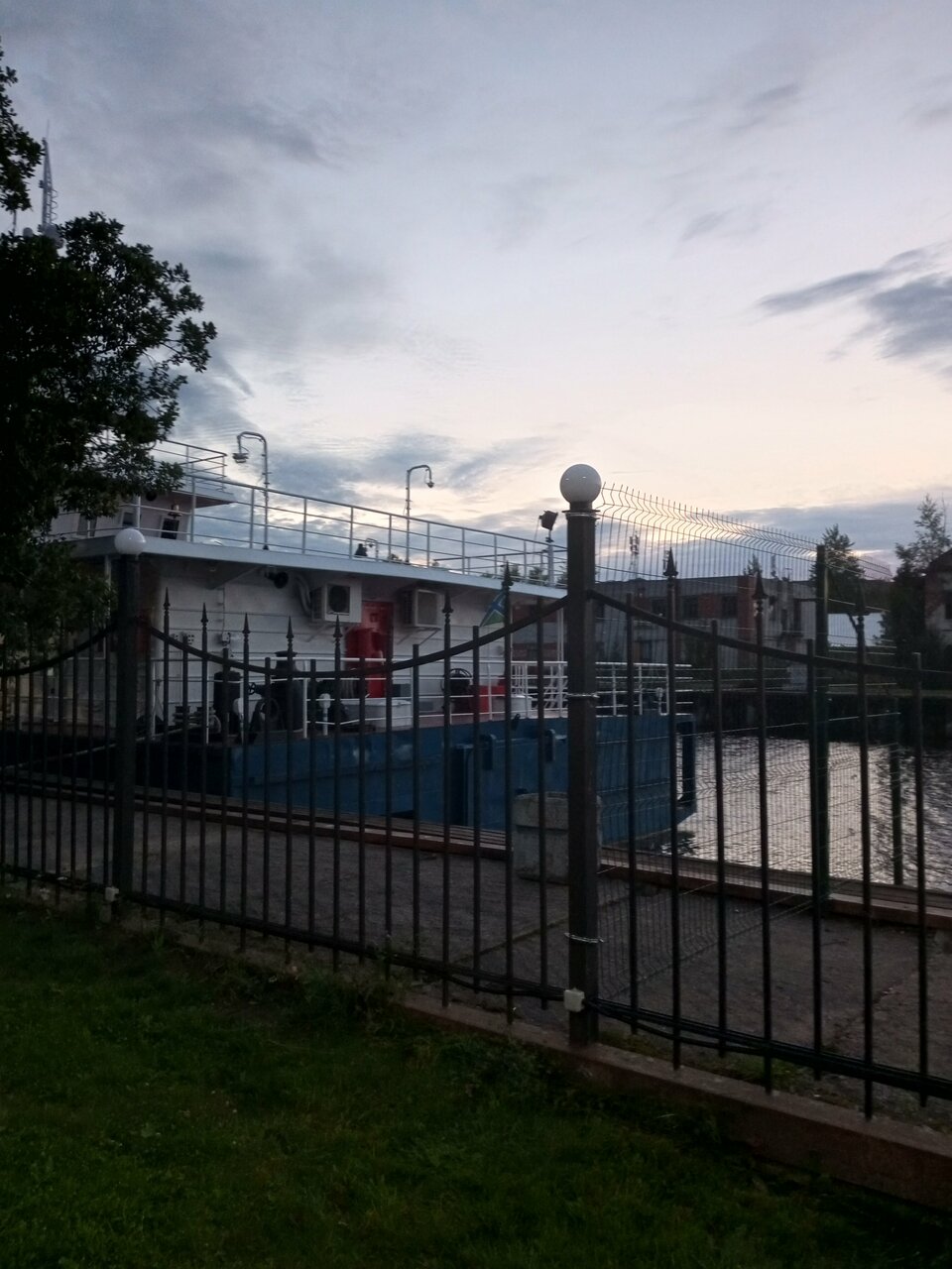 Гостиница Домик у причала Ломоносов-141