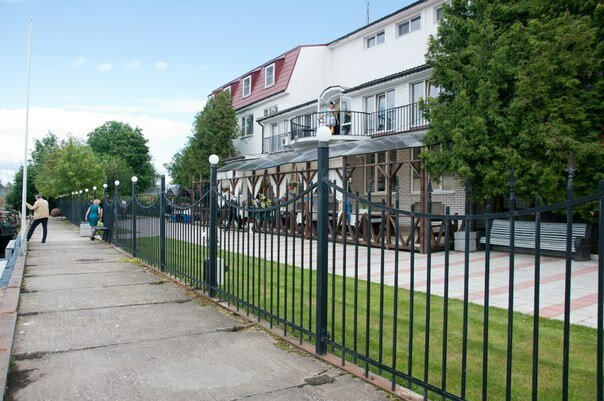 Гостиница Домик у причала Ломоносов-7