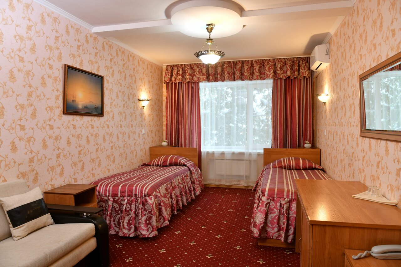 Гостиница Домик у причала Ломоносов-5