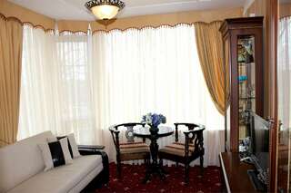 Гостиница Домик у причала Ломоносов Двухкомнатный Люкс-3