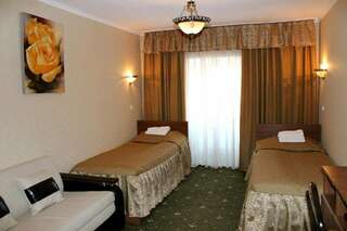 Гостиница Домик у причала Ломоносов Стандартный двухместный номер с 1 кроватью или 2 отдельными кроватями-3