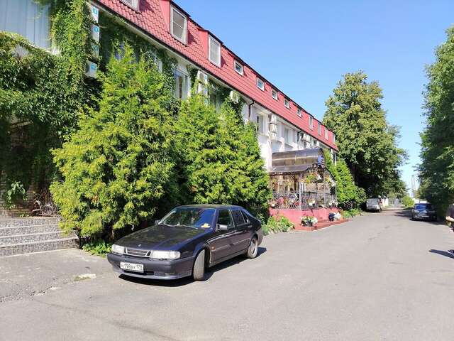 Гостиница Домик у причала Ломоносов-108