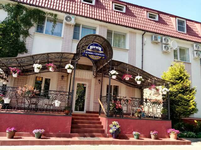 Гостиница Домик у причала Ломоносов-250