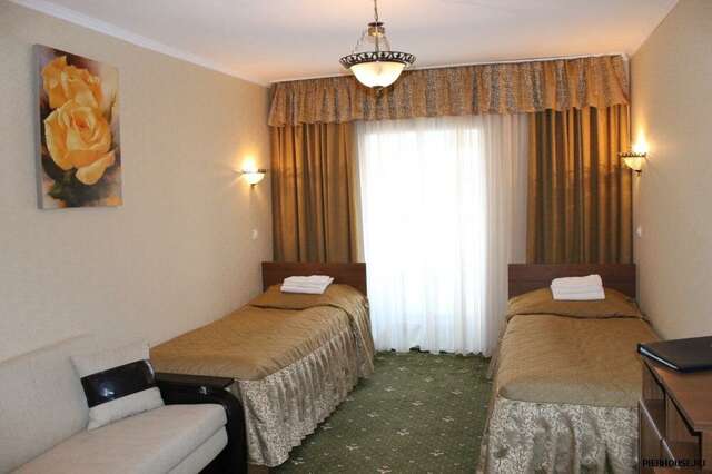 Гостиница Домик у причала Ломоносов-72