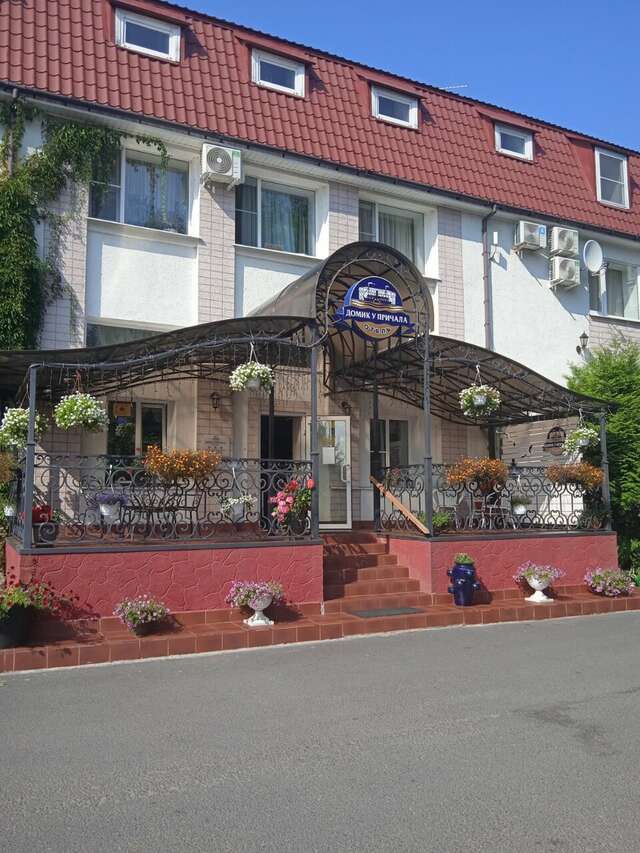 Гостиница Домик у причала Ломоносов-49