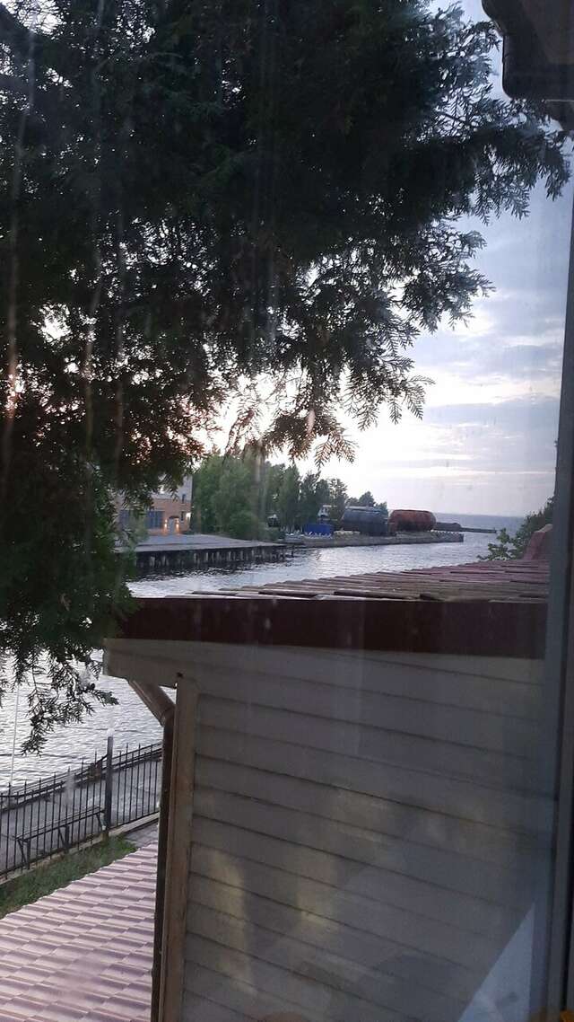 Гостиница Домик у причала Ломоносов-170