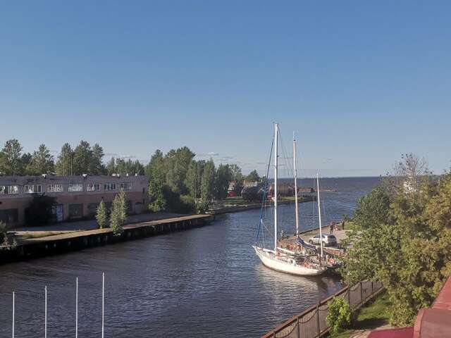 Гостиница Домик у причала Ломоносов-185